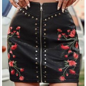 PU Leather Floral Embroidery Zipper Skirt. Size M